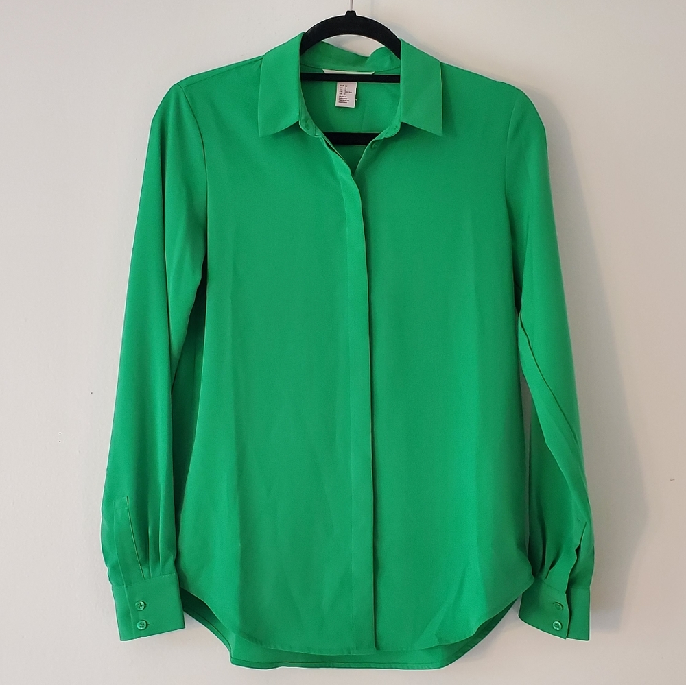 H&M Green Button Down Shirt